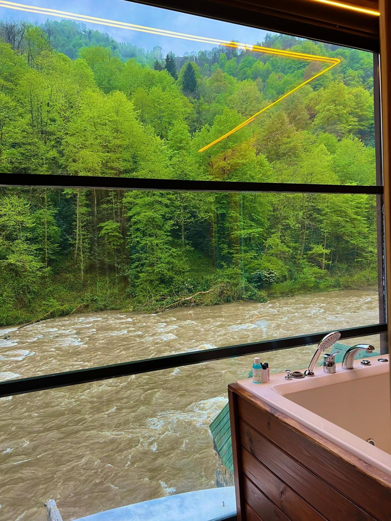 Valley Suit Otel 리제 외부 사진